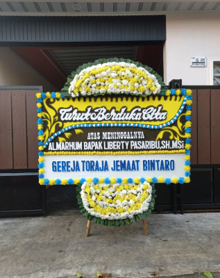 Papan Bunga Duka di Kutajaya